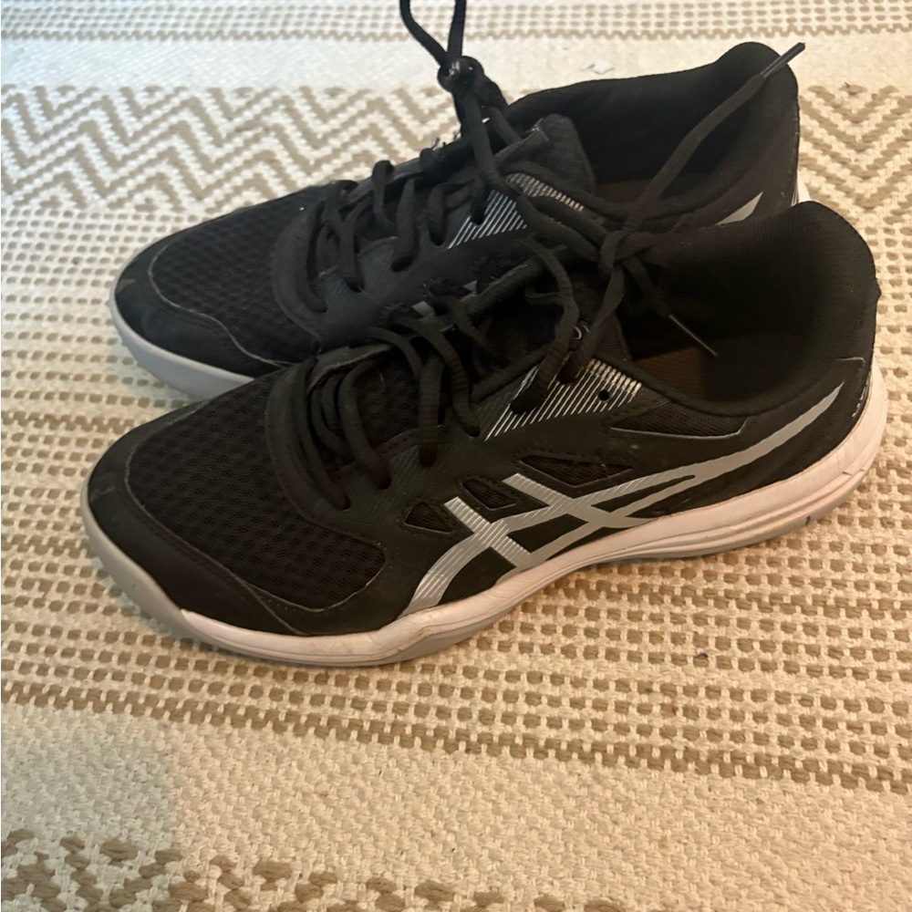 Vollyball shoes